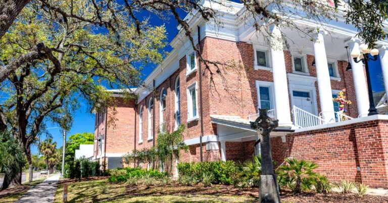 The Complete Guide to Amelia Island History
