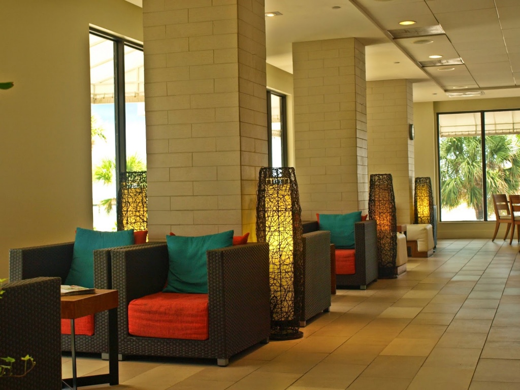 7 Expert Ways to Save on Your Next Hotel Stay 6 Lobby 2